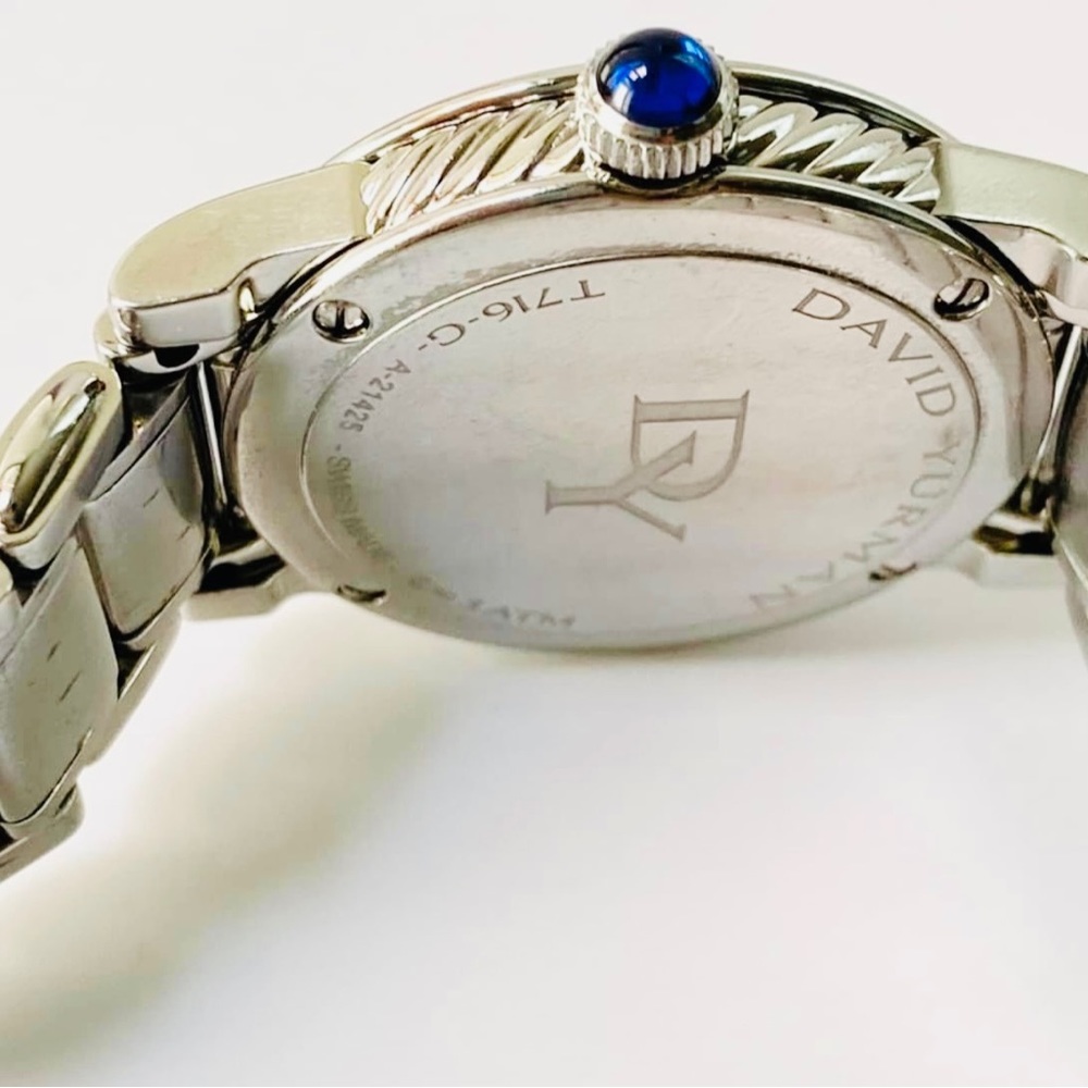 David Yurman 34mm Classic Watch - Picture 10 of 10